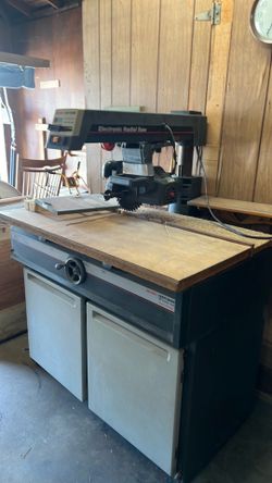 Radial saw