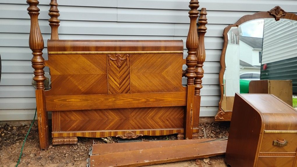 Queen Bed