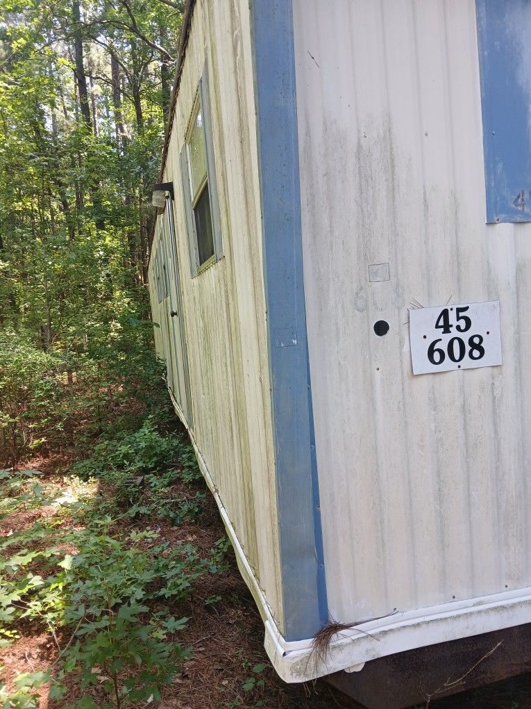 2 Bedroom 1 Bath Mobile Home