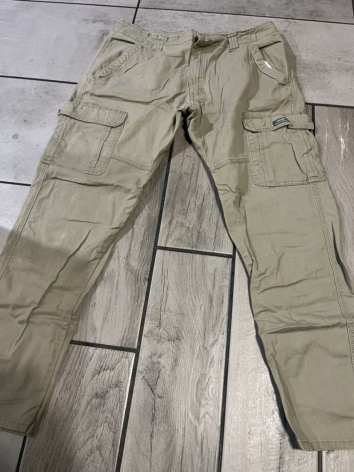 Cargos Size 34-30 Men