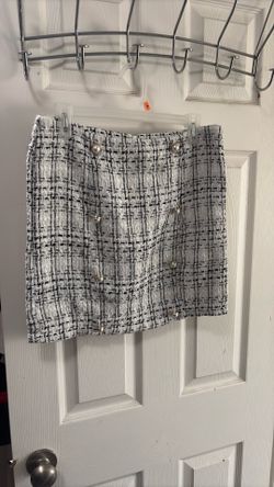 Size L skirt