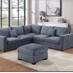 Sectional With Ottoman Set 