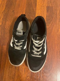 Kids black and white vans