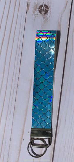 Mermaid scale key fob wristlet