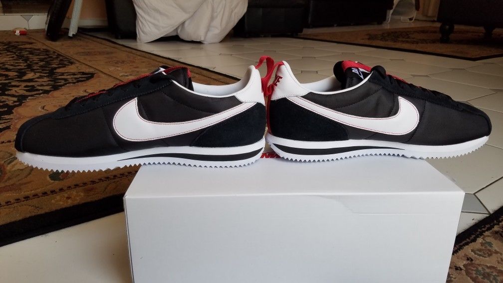Nike Cortez
