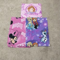 Girls Toddler Blanket Lot