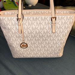 Michael Kors handbag