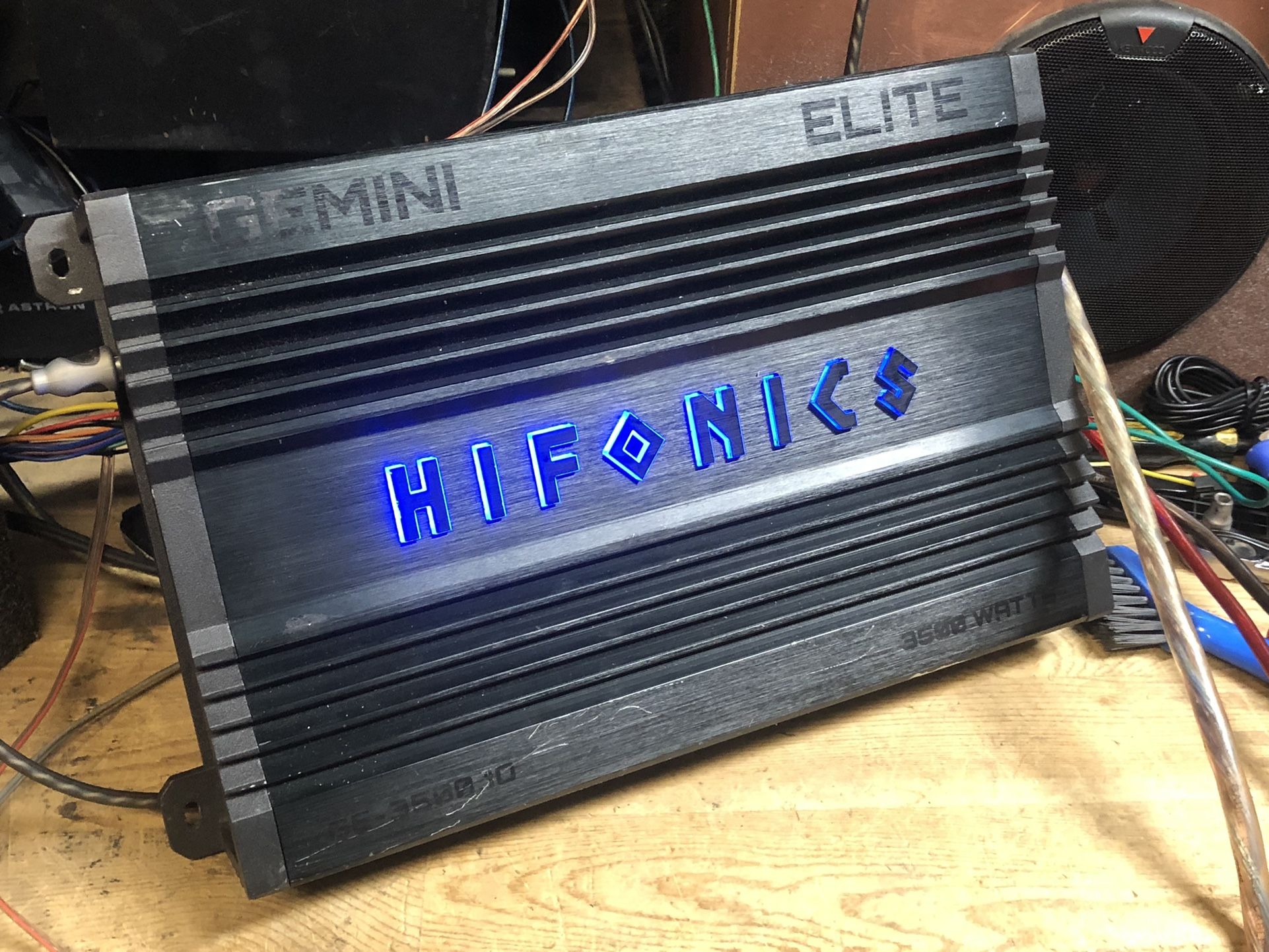 Hifonics GE3500.1D GEMINI ELITE 3500 Watt Peak Car Audio Subwoofer Mono Amplifier General Features: Dimensions 12.75 × 8.25 × 2.375 in Type Amp
