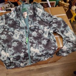 Wind Breaker Size 7-8
