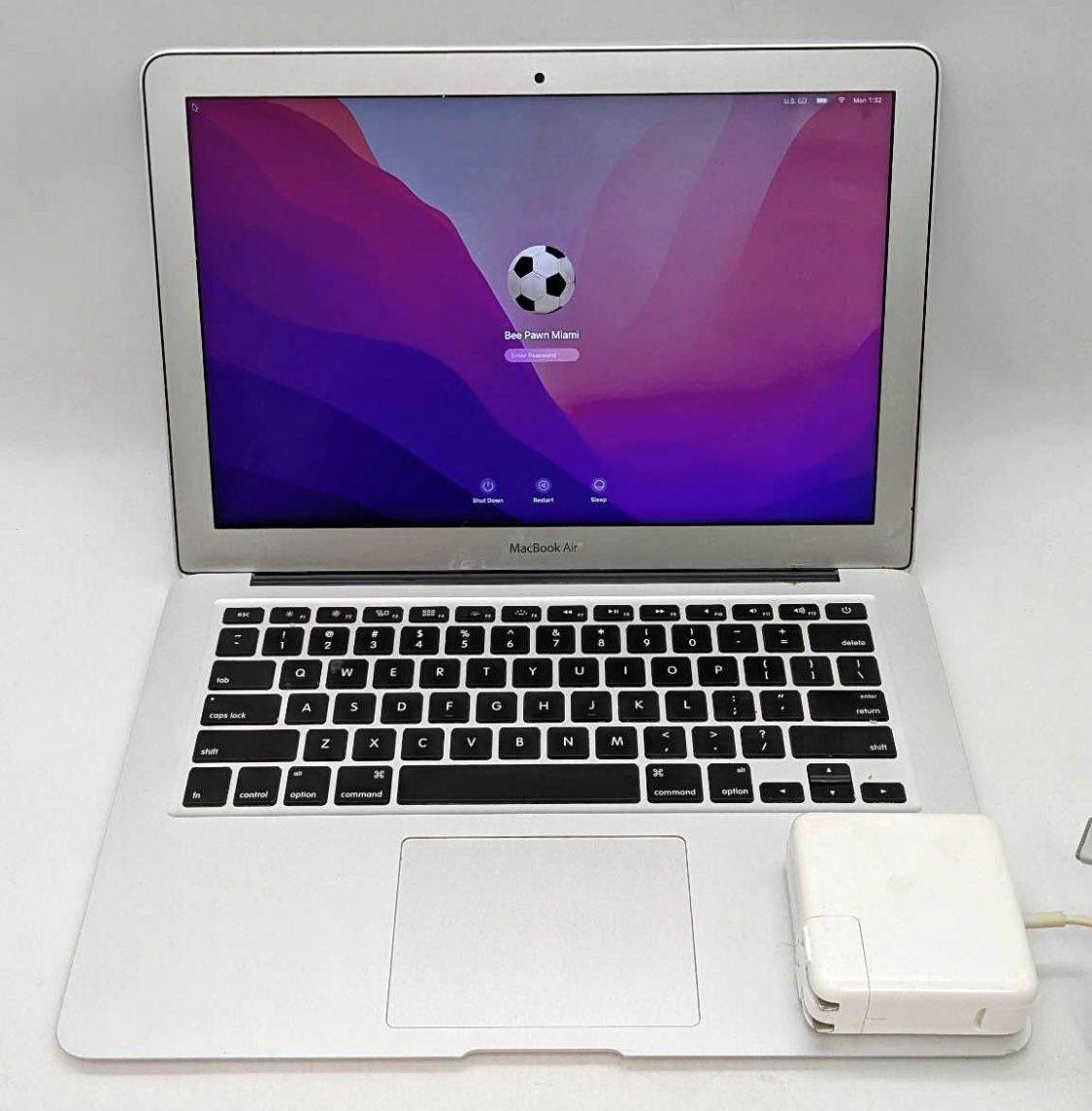 Apple MacBook Air 2017 13 Inch i5 8 GB For Sale