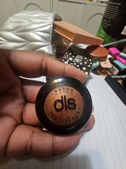 Dirty Lil secret highlighter