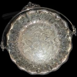 Antique James W. Tufts Boston Quadruple Plate Biscuit Basket - Pattern 2141 - Victorian Silverplate