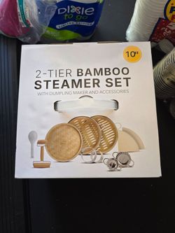 Bamboo steamer set w/dumpling maker