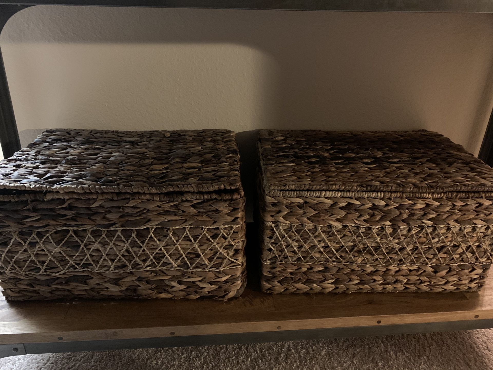 Tommy Bahama Wicker Baskets Storage Containers TJ Maxx for Sale in Austin, TX OfferUp