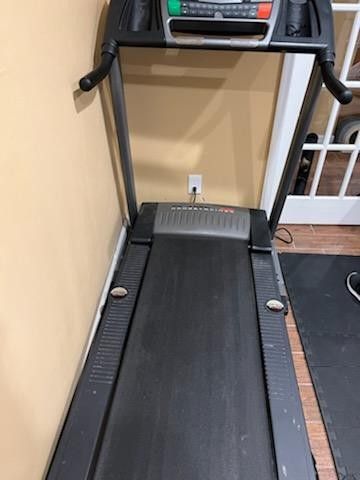 Treadmill 