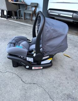 Graco pramette travel system