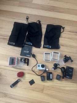 GoPro HERO3 Silver Edition Bundle - 64GB SanDisk, Waterproof Housing, Batteries, Charger