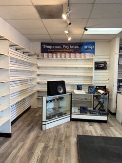 Retail Store Slatwall Shelving & Display Fixtures – Multiple Available