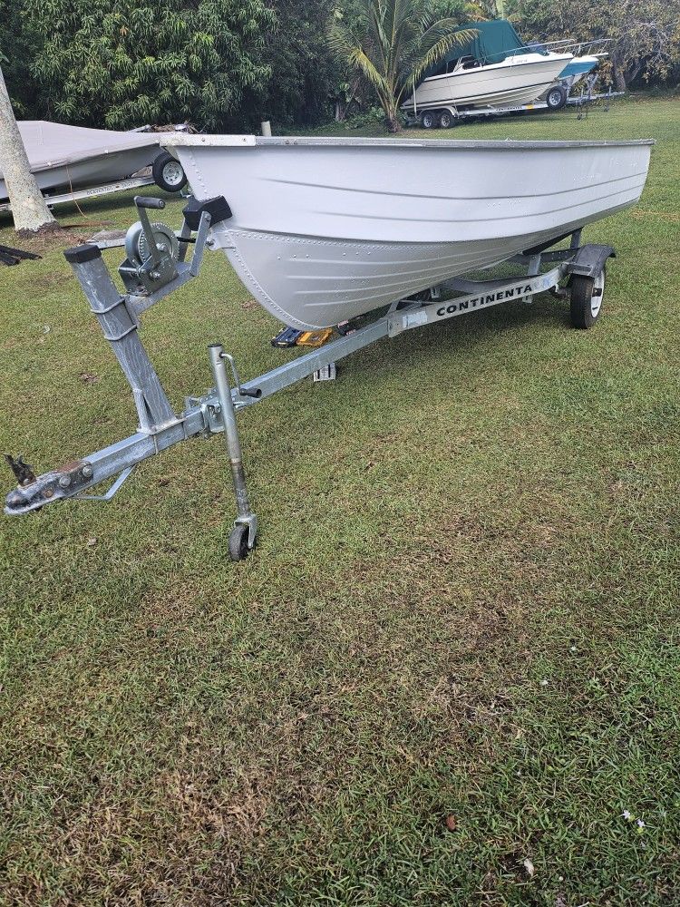 14ft Aluminum Boat