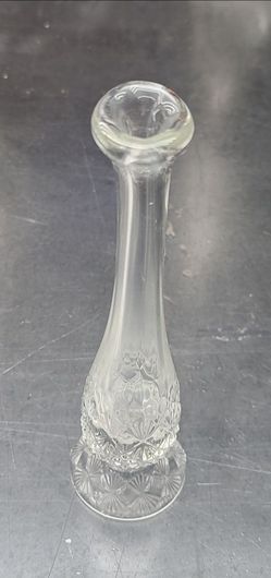 Beautiful Vintage Fenton Clear Glass Bud Vase
