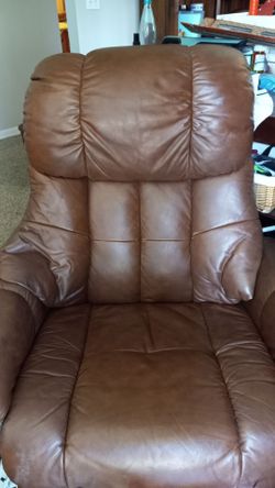 2 Stress-free leather recliners & ottoman