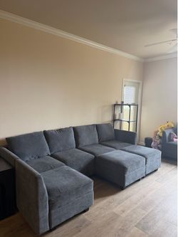 Sectional modular couch