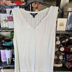 Ladies Top. Size Lg