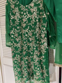 Women wedding and party dress
