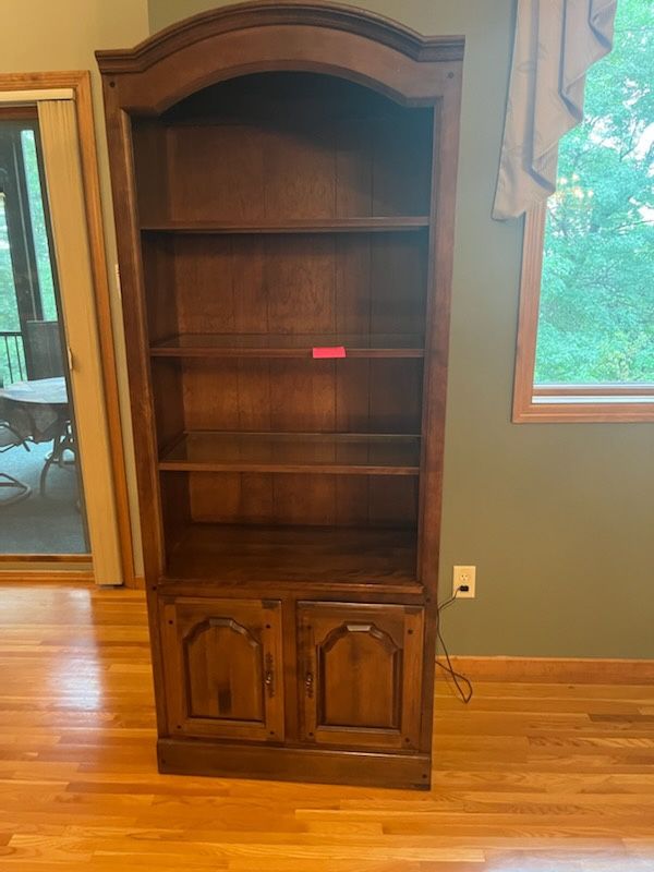Book Case With Glass Shelves