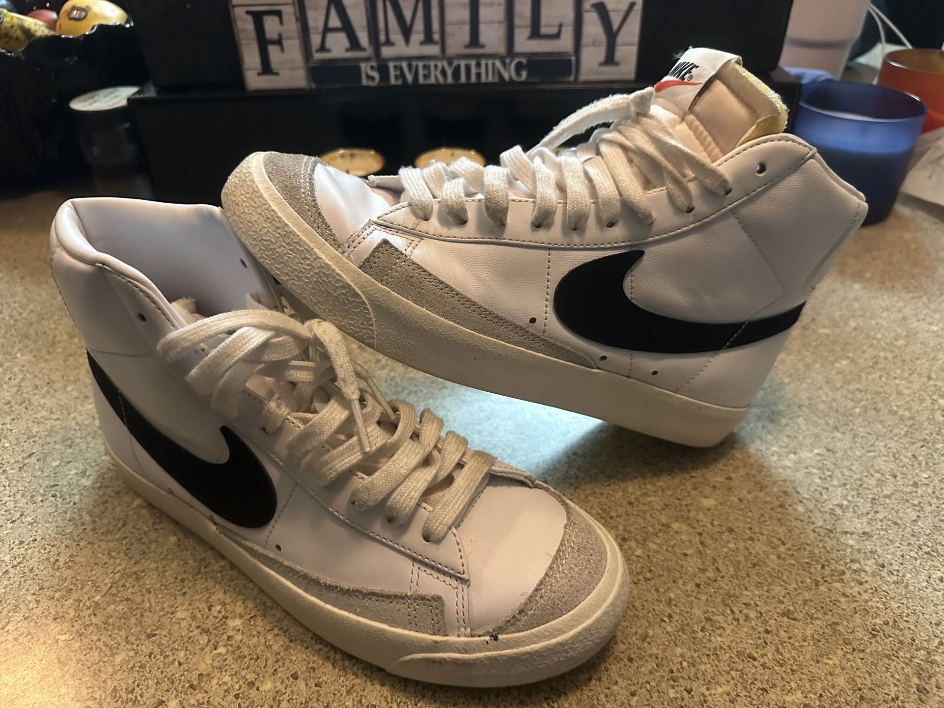 Nike Blazer 77 8.5 - 9
