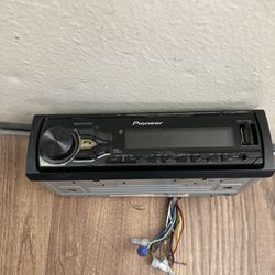 Pioneer Stereo 