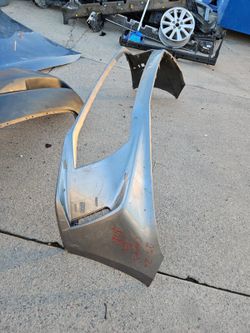 Toyota Camry front bumper Oem