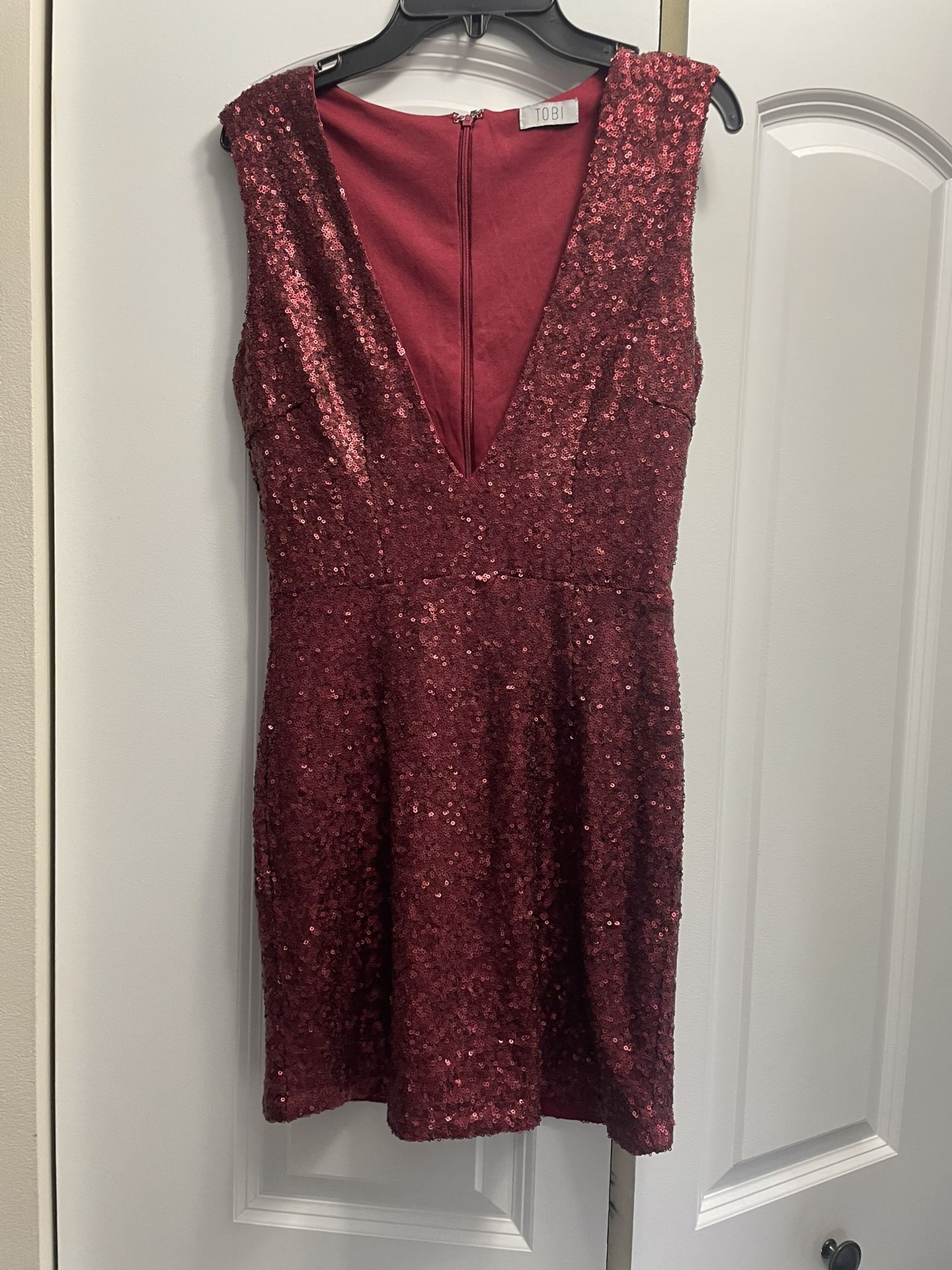 Red Maroon Sequin V Cut Dress Size S