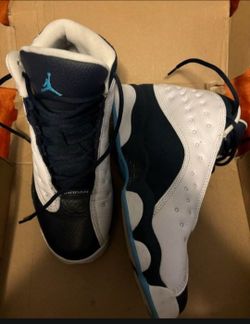 Jordan 13 navy blue and white 6.5y