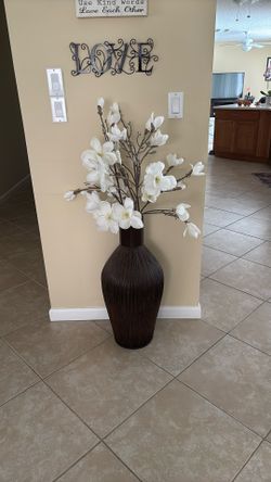 Woven Floor Vase with fabric flowers