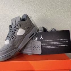 Kaws Jordan 4’s