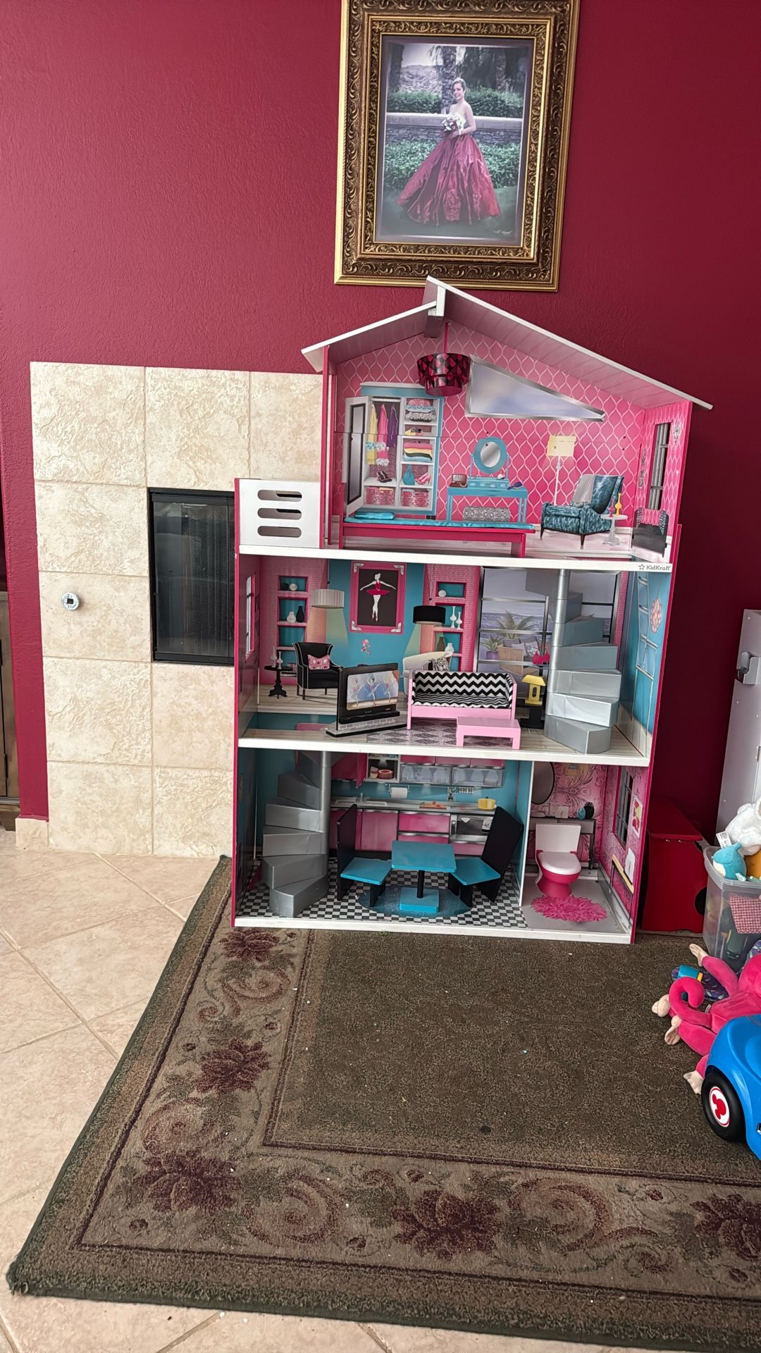 Doll House 5 Feet $40