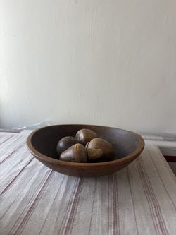 Mid-Century Wooden Bowl With Fruits