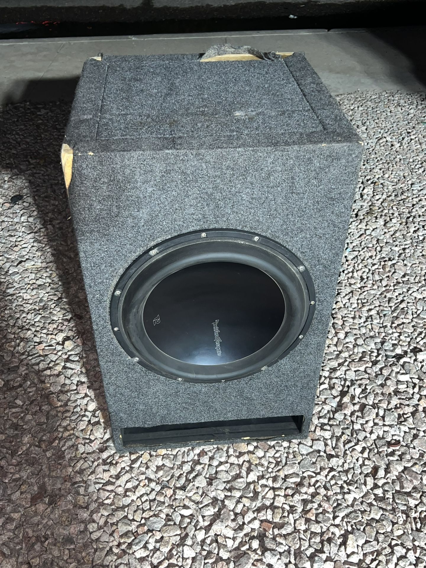 Rockford Fosgate T2 15 Inch Subwoofer With Ported Box And Trim Ring $550 Firm