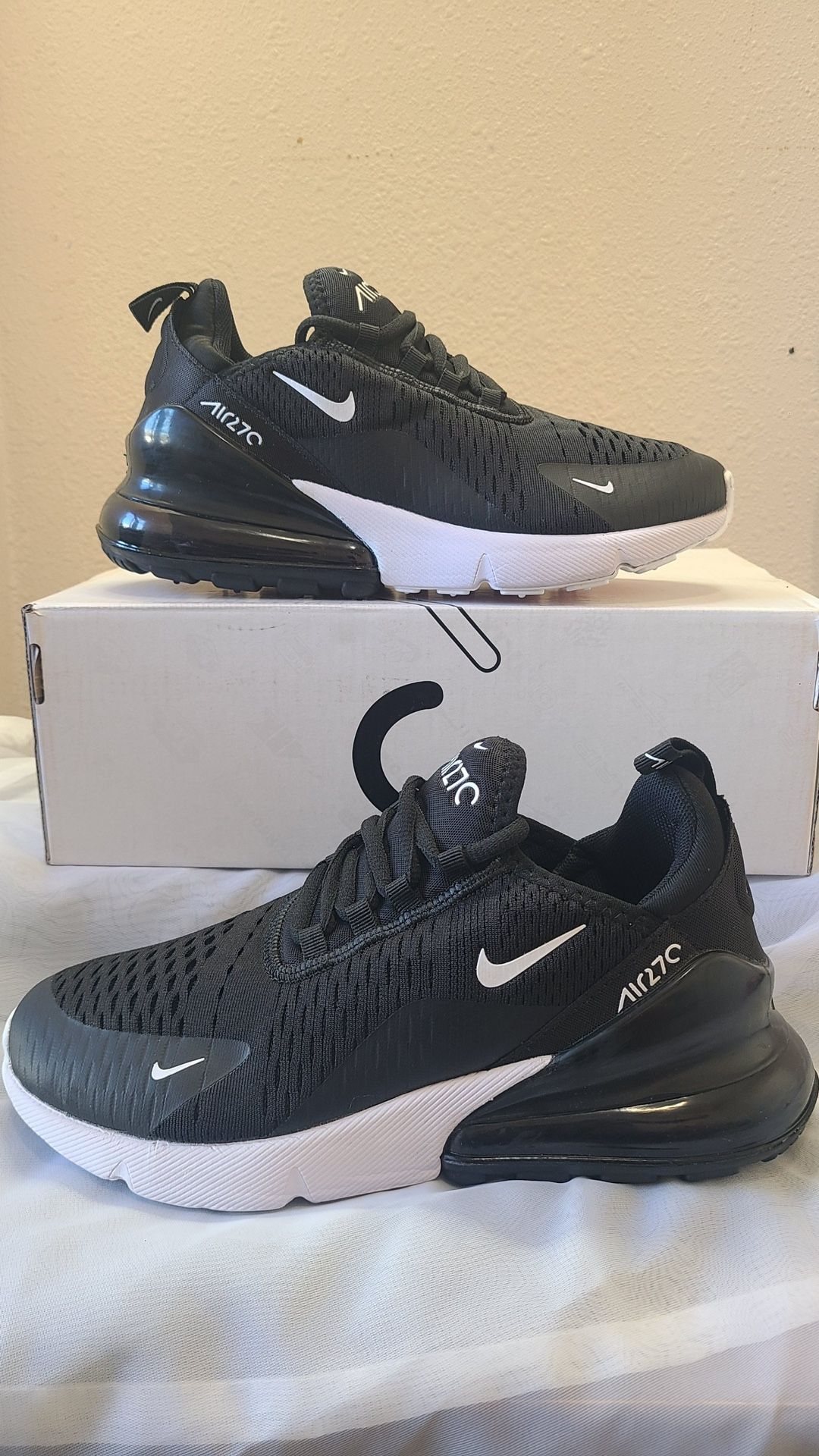 Nike Air Max 270