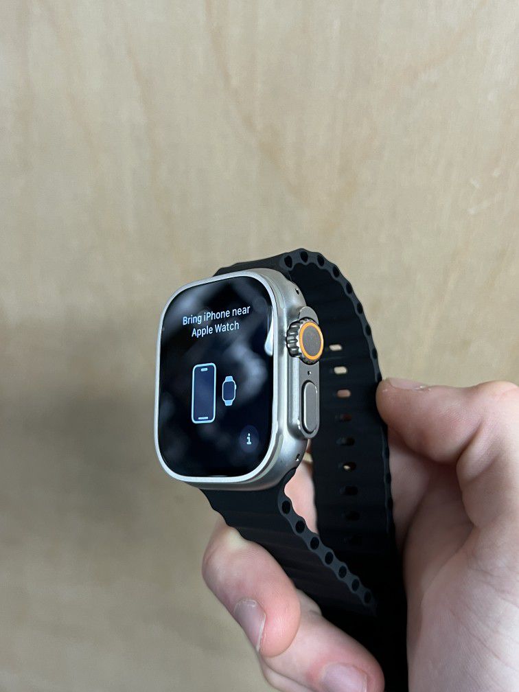 Apple Watch Ultra 49 MM GPS + LTE Unlocked