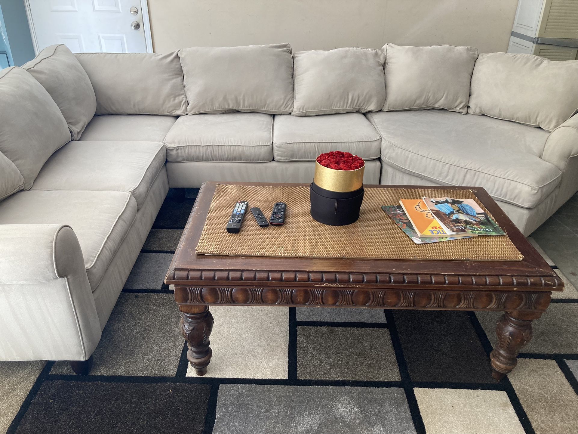 Havertys 3pc Sectional