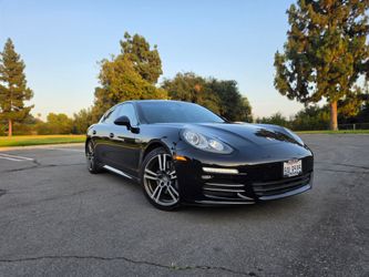 2014 Porsche Panamera 4s