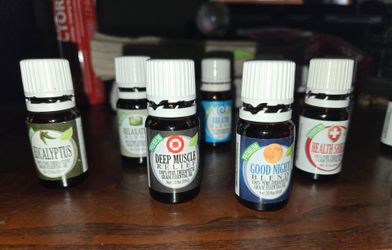 ESSENTIAL OILS THERAPEUTIC OILS *12 BOTTLES*