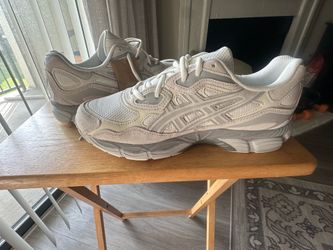 ASICS Gel NYC Size 11