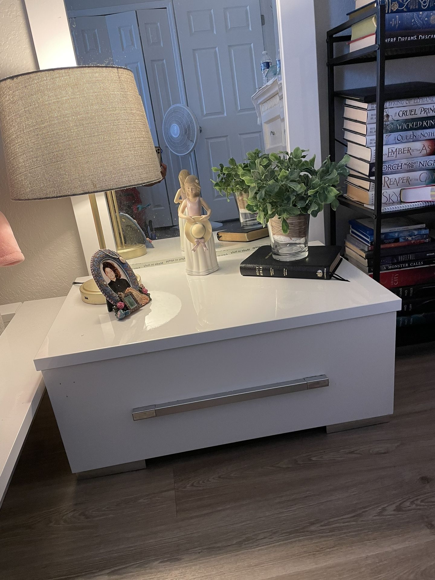 Beautiful White Italian Bedroom Set