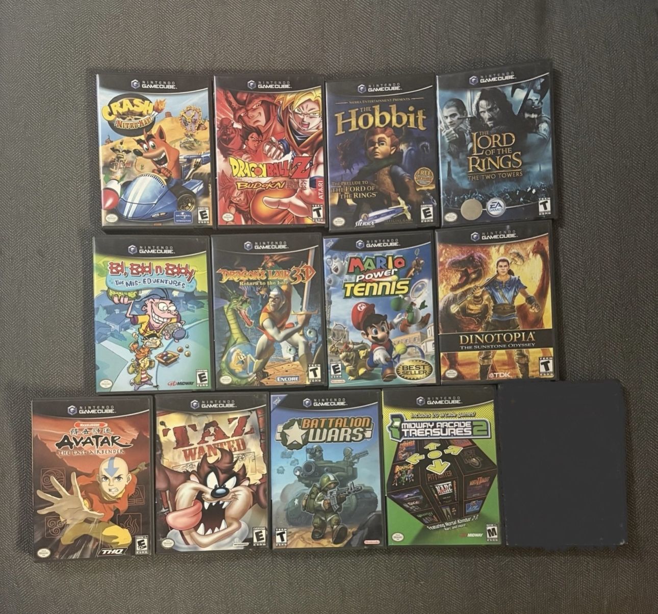 Nintendo GameCube Game Bundle Of 12 CIB - TESTED - SEND AN OFFER !! :)