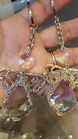 Llaveros de angelitos de cristal