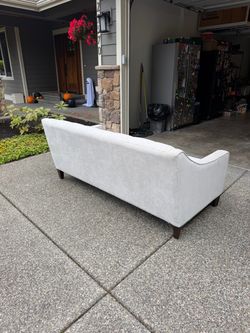 White living Room Couch 75 inches