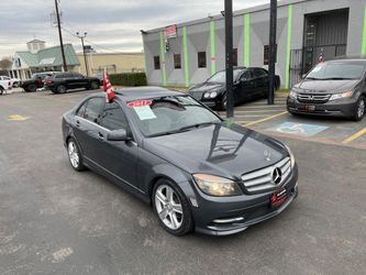 2011 Mercedes-Benz C 300